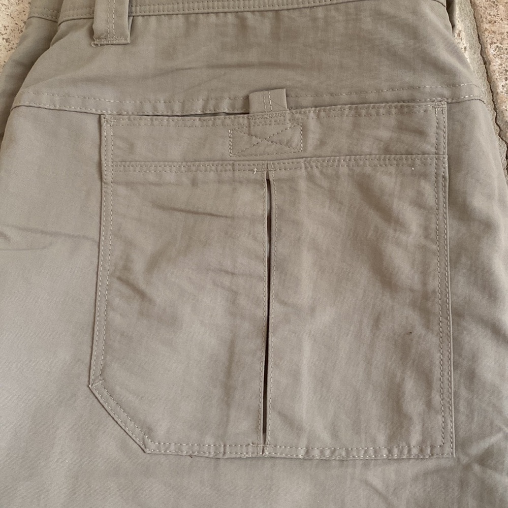 The North Face Tan Athletic Shorts Lightweight Design